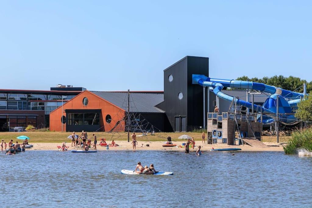 Ervaar 'Fryske Weelde' Op Vijf Sterren Vakantiepark De Kuilart Koudum Ngoại thất bức ảnh